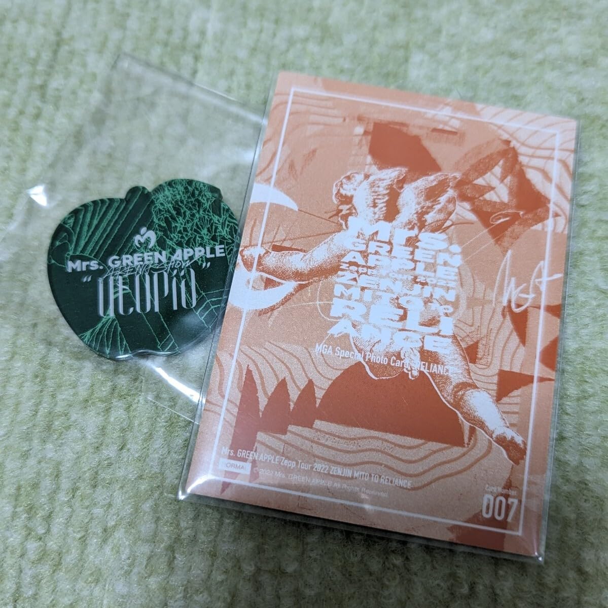 Amazon.co.jp: Mrs.GREEN APPLE 大森元貴フォトカード007 アクリル